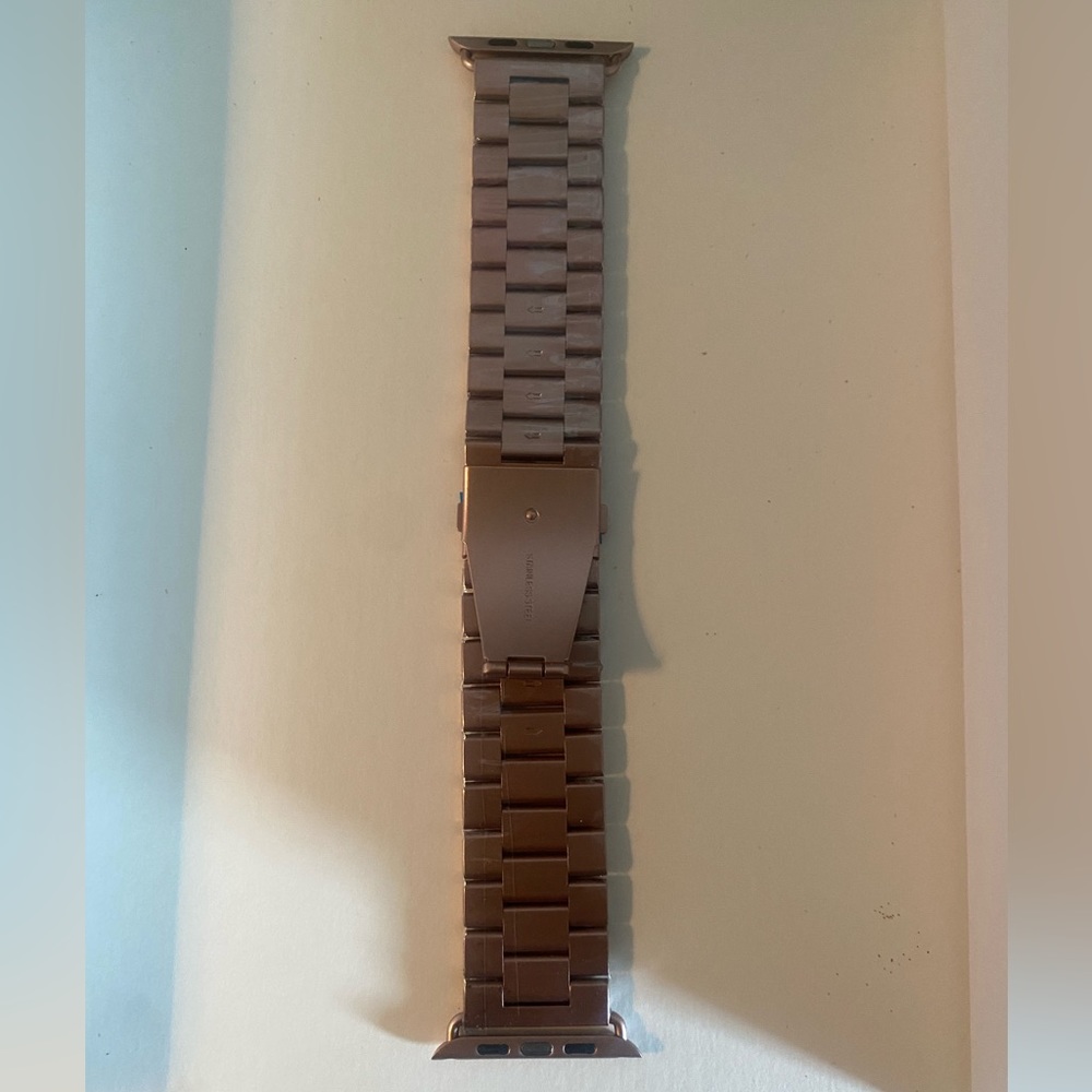 NEW* APPLE WATCH BAND. Rose Gold. 42mm - Picture 2 of 6